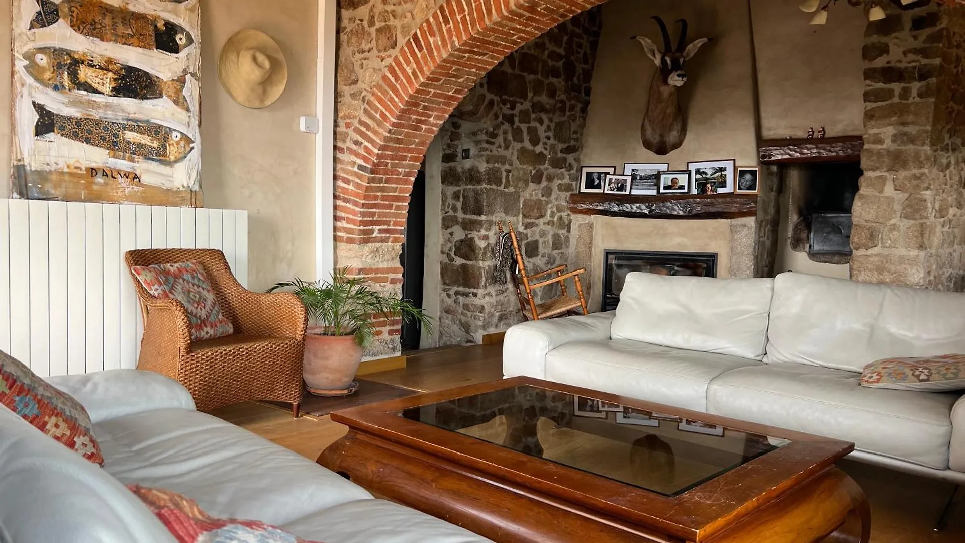 Mas Ambras Bed & Breakfast Agullana